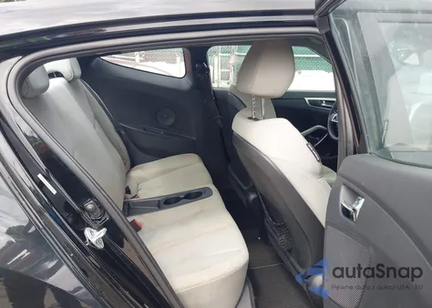 2012 Hyundai Veloster Base W/Gray z USA, uszkodzony, nr VIN KMHTC6AD6CU078431